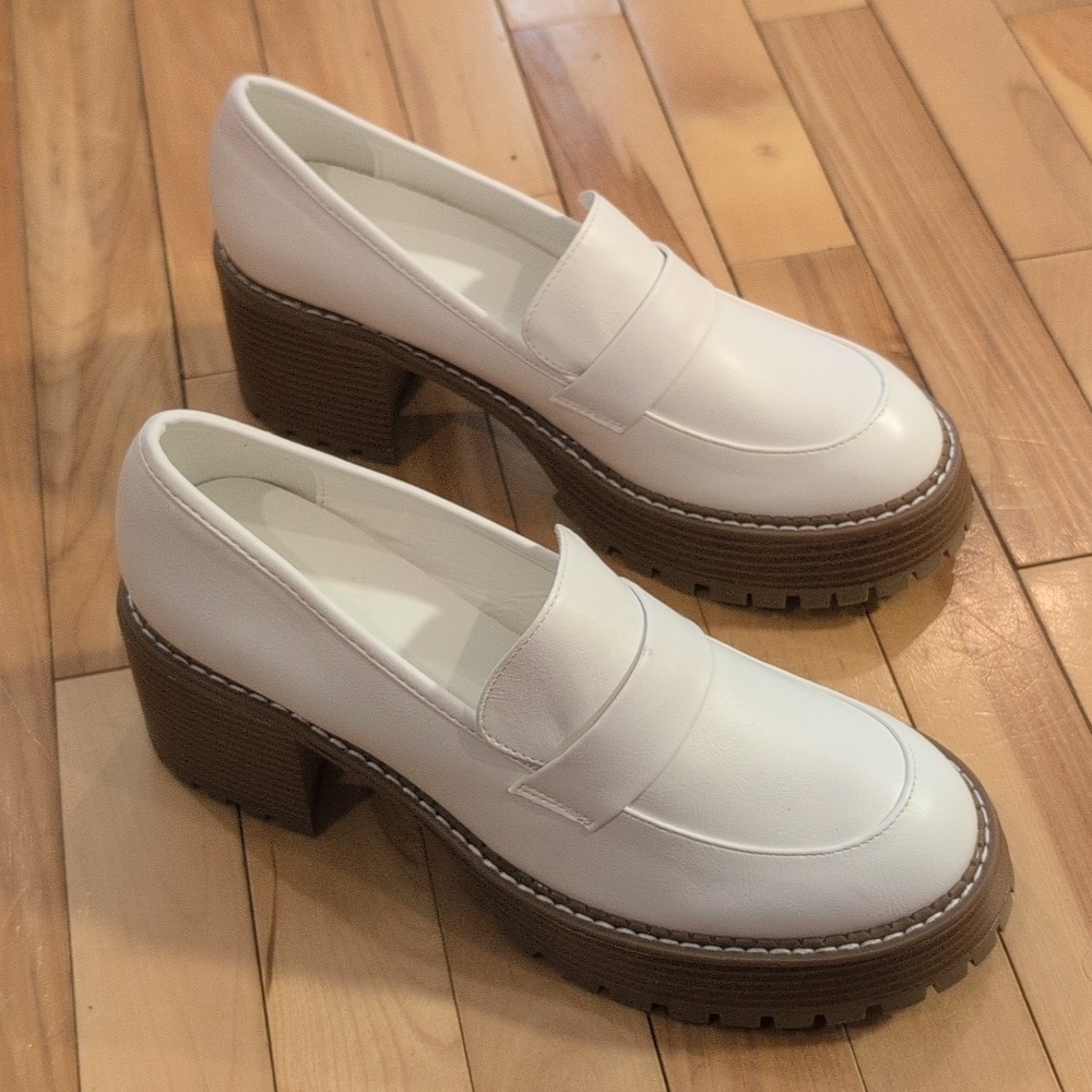 New! MIA | Dalilah White Platform Lug-Sole Loafers Size 10